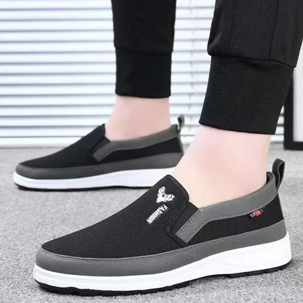 Casual orthopaedic shoes