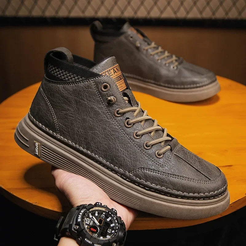 Casual leather shoes for stylish men
